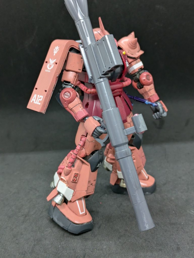 機体番号A12について。この番号はファルメル隊の部隊番号のようです。シャアの個人番号ではないようです。なので、シャアズゴやシャアゲル、ジオングには厳密には使えない、と思います。まぁ、カッコよければ細かい事はいいんだよーってことですがー。後付け設定ですしね。