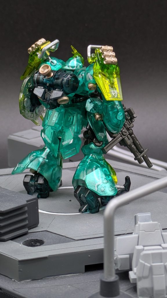 ガンダムアーティファクト ギュネイ専用ヤクトドーガ メカニカルコアメッキ調塗装–6枚目/制作者：エイチワイ