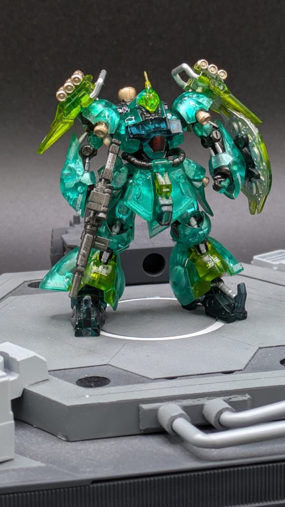 ガンダムアーティファクト ギュネイ専用ヤクトドーガ メカニカルコアメッキ調塗装–8枚目/制作者：エイチワイ