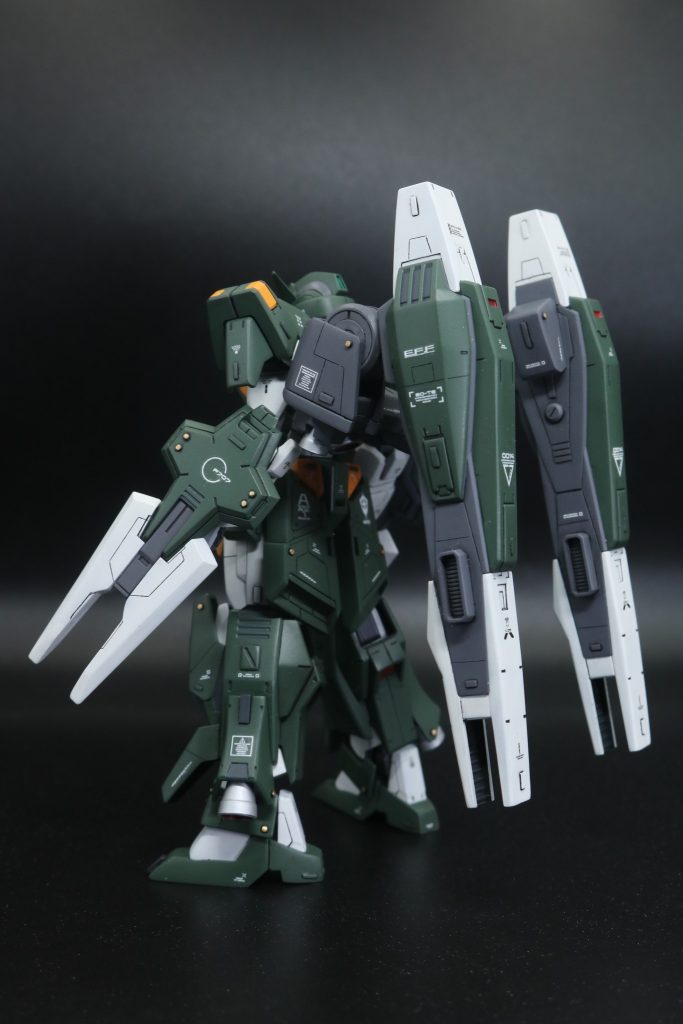 HGガンダムAGE1フルグランサ–4枚目/制作者：ヒロハル