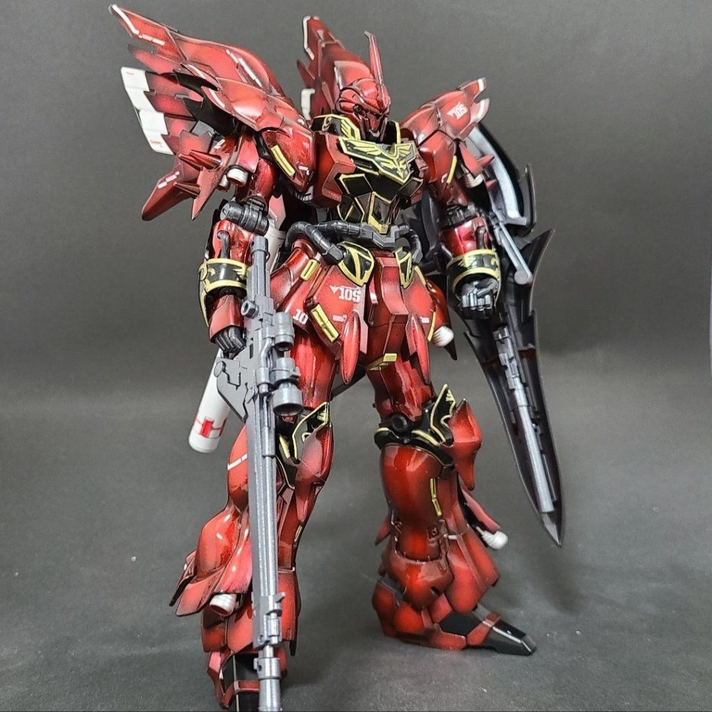 作りたいキットが一杯あるのに夏バテ気味です(gundam-kao5)