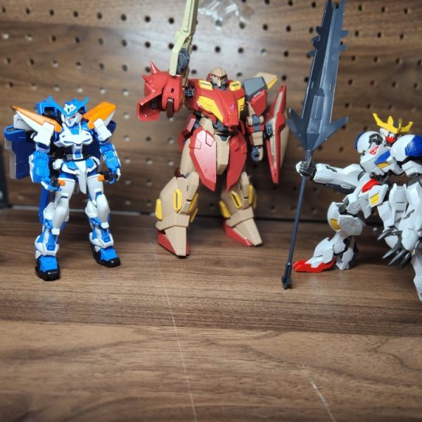 ルプスレックス、メッサーM01、アストレイブルーフレーム