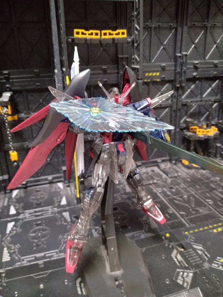 ディスティニーガンダム–4枚目/制作者：サト(悟)