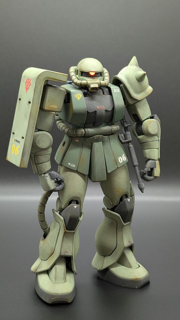 45年振りのガンブラ作りはザク