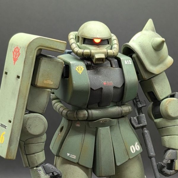 45年振りのガンブラ作りはザク