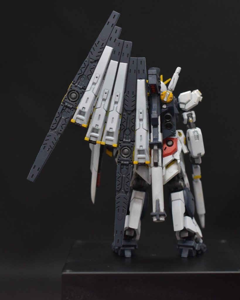 背面