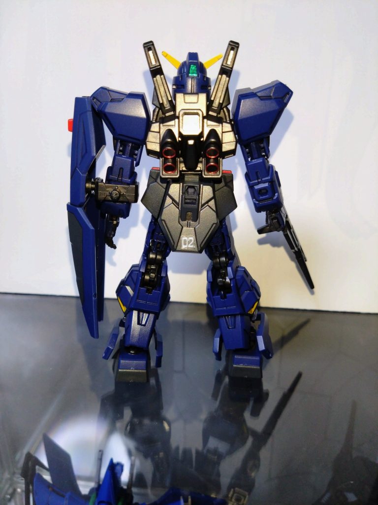 バーニアにはシルバー→GXメタルレッドを重ね塗りしました。