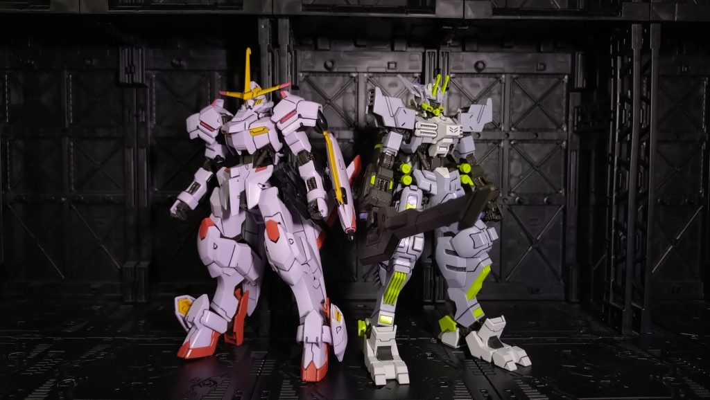 ガンダムアスモデウスとのツーショット！