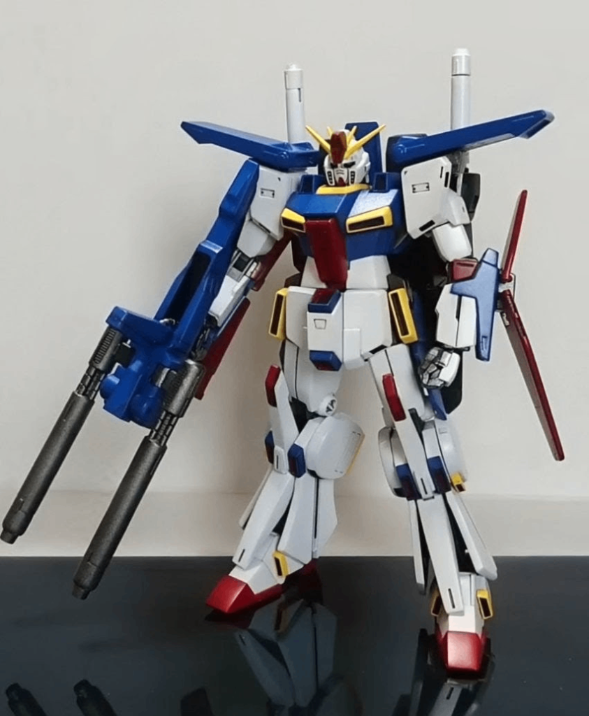 BANDAI 1/144スケールモデルHGUC MSZ-010 ZZ  GUNDAM
