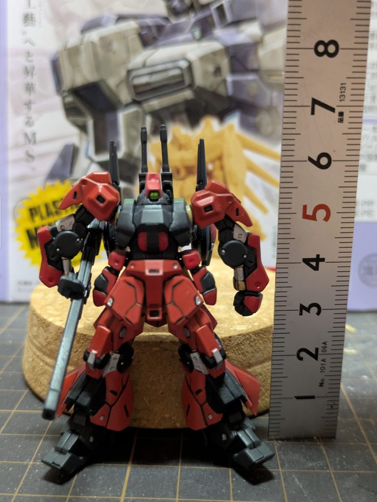 これガンダムなんですよ見た目の都合でγガンダムではなくリックディアスになったわけですがクアトロもアムロも搭乗した機体でディジェに繋がってリックディジェになればシャアもアムロも搭乗するというプロトゼータにもリックディアスのヘッド仕様があったりと私としてはアニメの活躍より設定やら系譜で活躍してる機体ですね