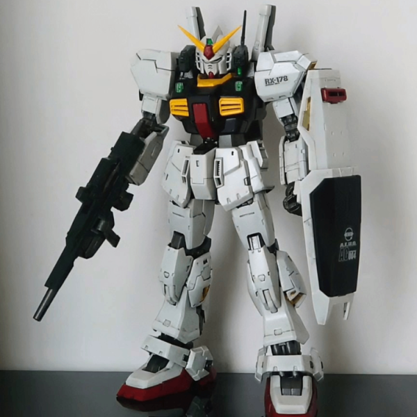 BANDAI 1/144スケールモデルRG  RX-178 GUNDAM Mk-Ⅱ