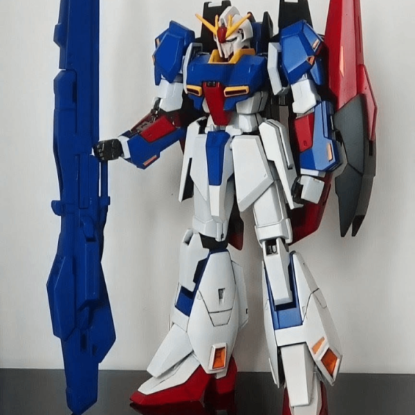 BANDAI 1/144スケールモデルHGUC MSZ-006 ZETA GUNDAM