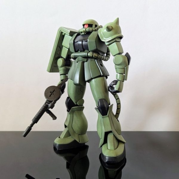 BANDAI 1/144スケールモデルHGUC MS-06 ZAKU Ⅱ