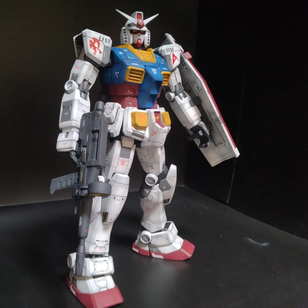 今回はMGガンダムワンウォーイヤー版でした！過去に製作して投稿した物より、個人的には進化したと思ってますが！😄どうでしょうか？😄😄いつも製作ストーリーからこの完成投稿まで観覧して下さってる方々！いつも見てくださってる方々！又は今回初めて見て下さった方、観覧して下さって有難う御座います！😄次の製作キットはまだ決めてませんが、最近外の気温や気候のせいか？体調が安定してない日が多々あるので！ゆっくり決めようと思いますので！😄なるべく間を空けないように何かしら製作しますので！その際は製作ストーリーからまた投稿しようと思いますのでお時間が有りましたら観覧宜しくお願いします！😄