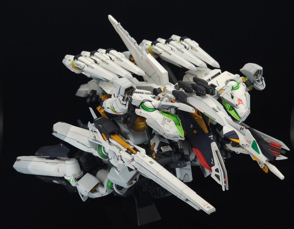アムロ・レイ専用｢アリュゼウスFF｣–8枚目/制作者：ル・クルーゼ