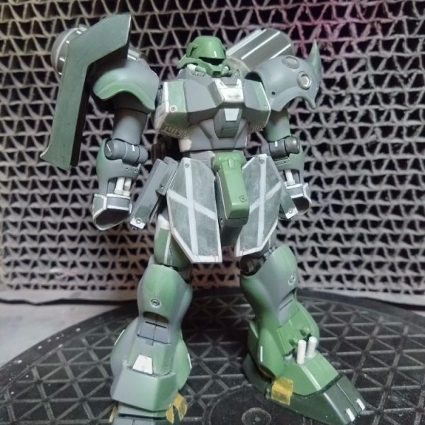 HGUC　ギラ・ドーガ(袖付き)
