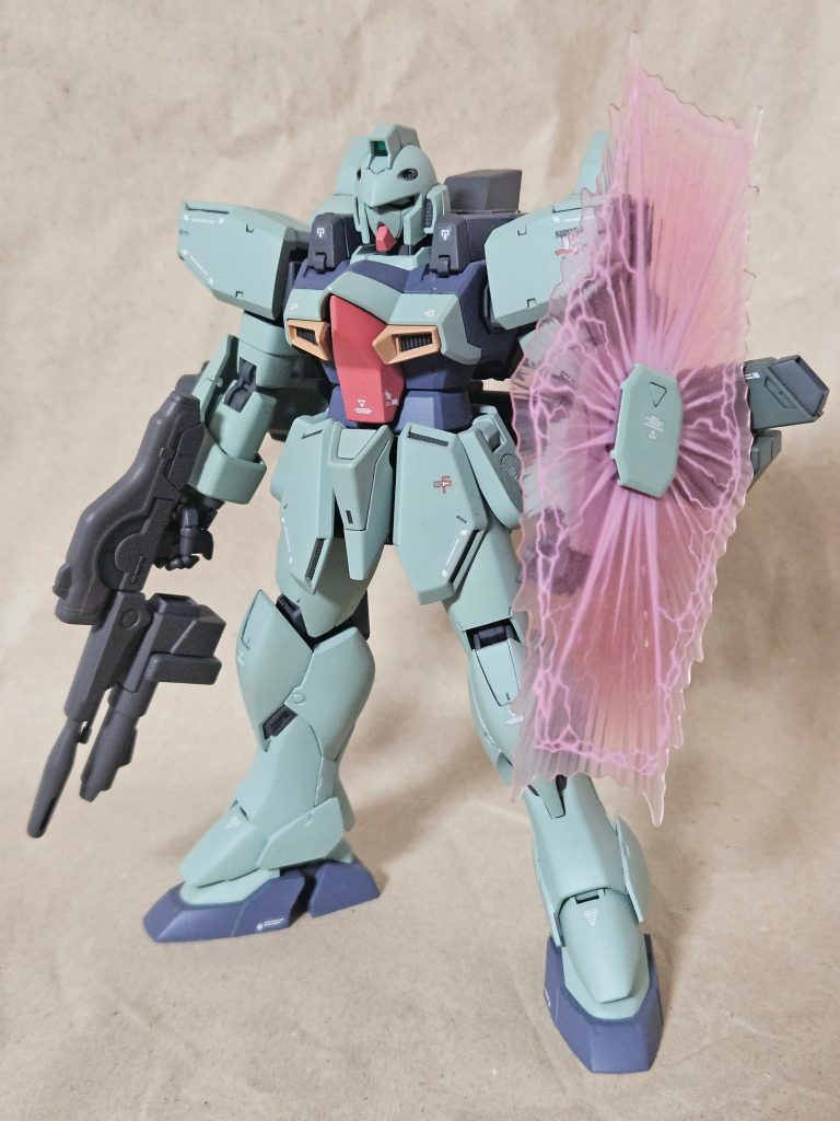 色もガンダムに近づいた印象で強そう