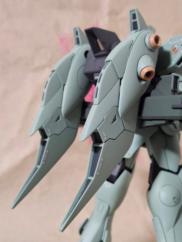 ツインテールの黒いとこの塗り分けがものすごく大変だった！