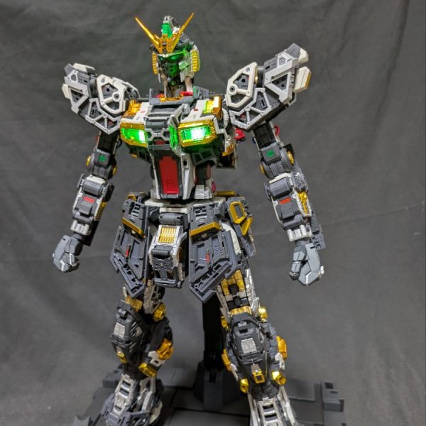 PGuニューガンダム内部フレーム本体完成