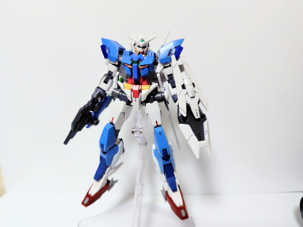 コアエクシアと合体して「アーマーエクシア」になります