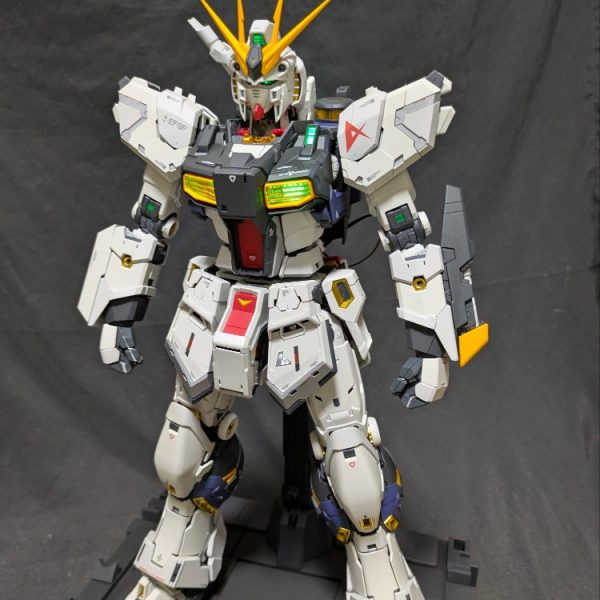 PGuニューガンダム本体完成