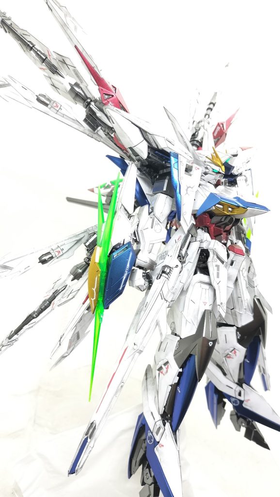 エクリプスガンダム+マニューバストライカー–7枚目/制作者：かえる