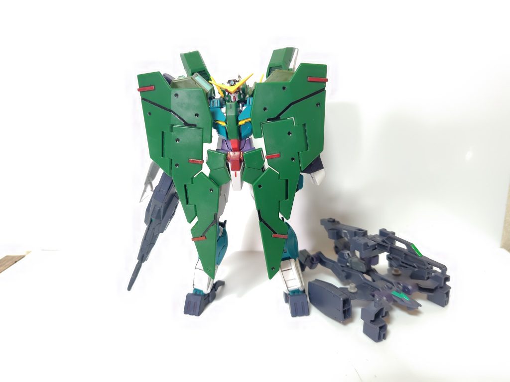 コアデュナメスと合体し「アーマーデュナメス」になります