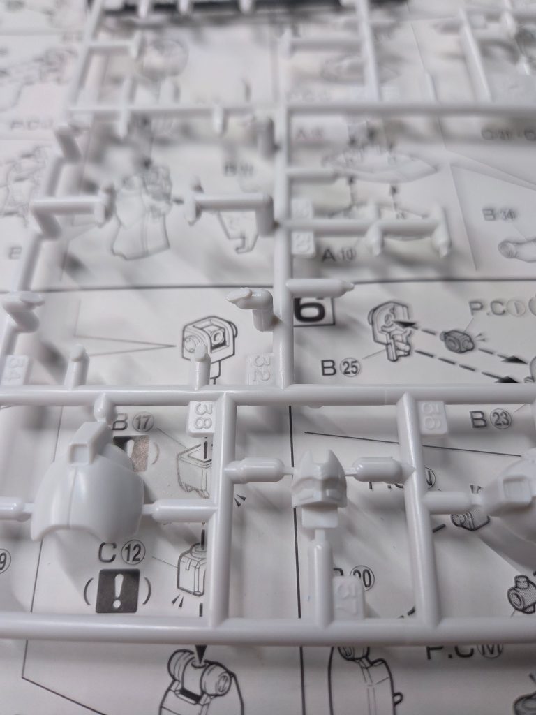 First time building gundam with no color seperation on face&nbsp;