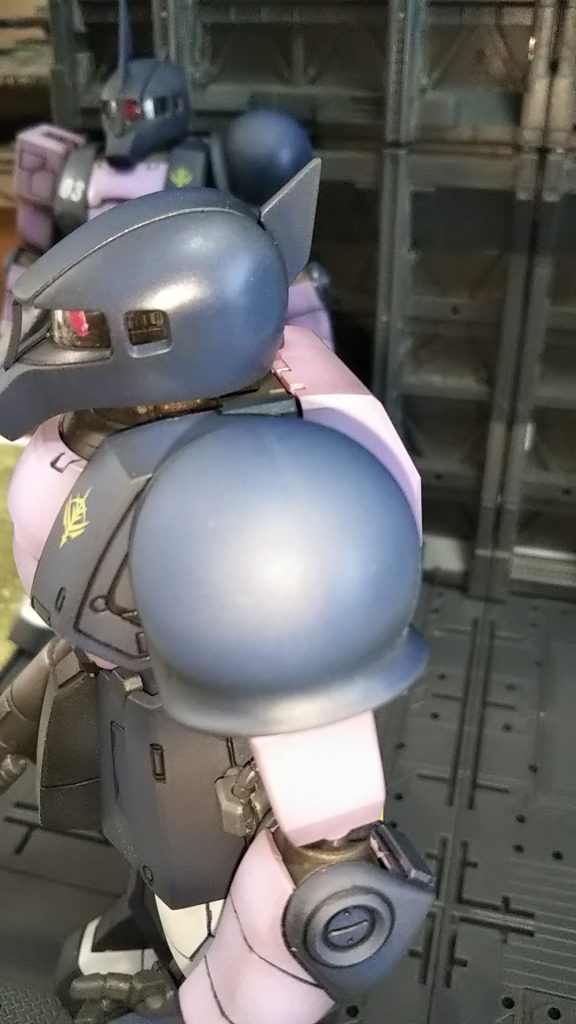 ショルダーアーマー