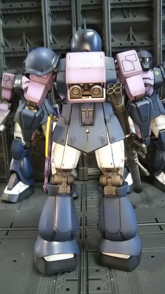 背面