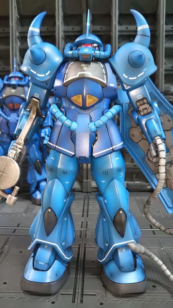 正面、アニメモチーフな割にデカールベタベタ仕上げです