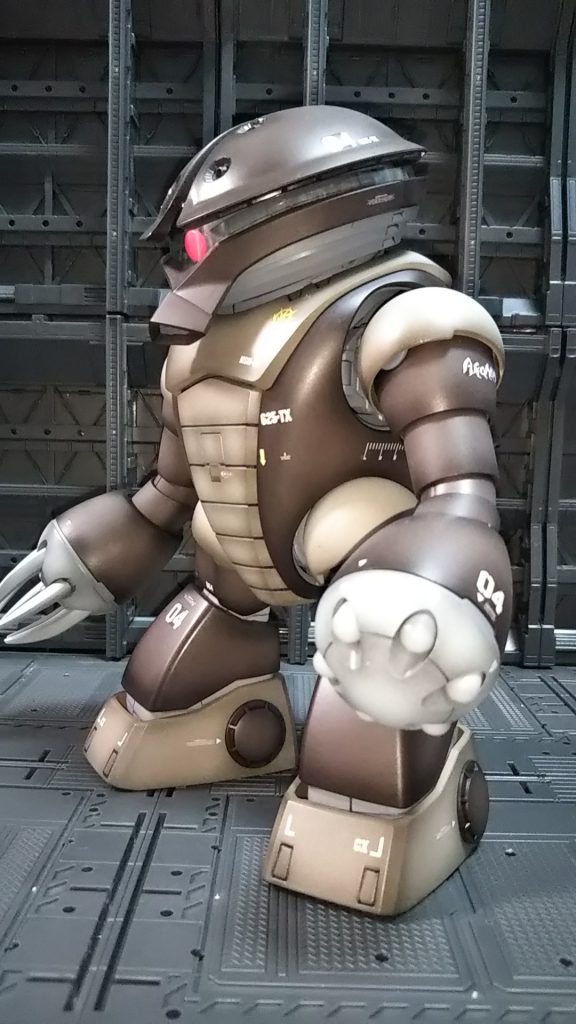 左斜め前