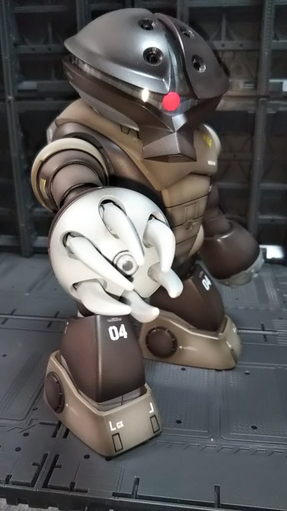 右手（アイアンネイル）