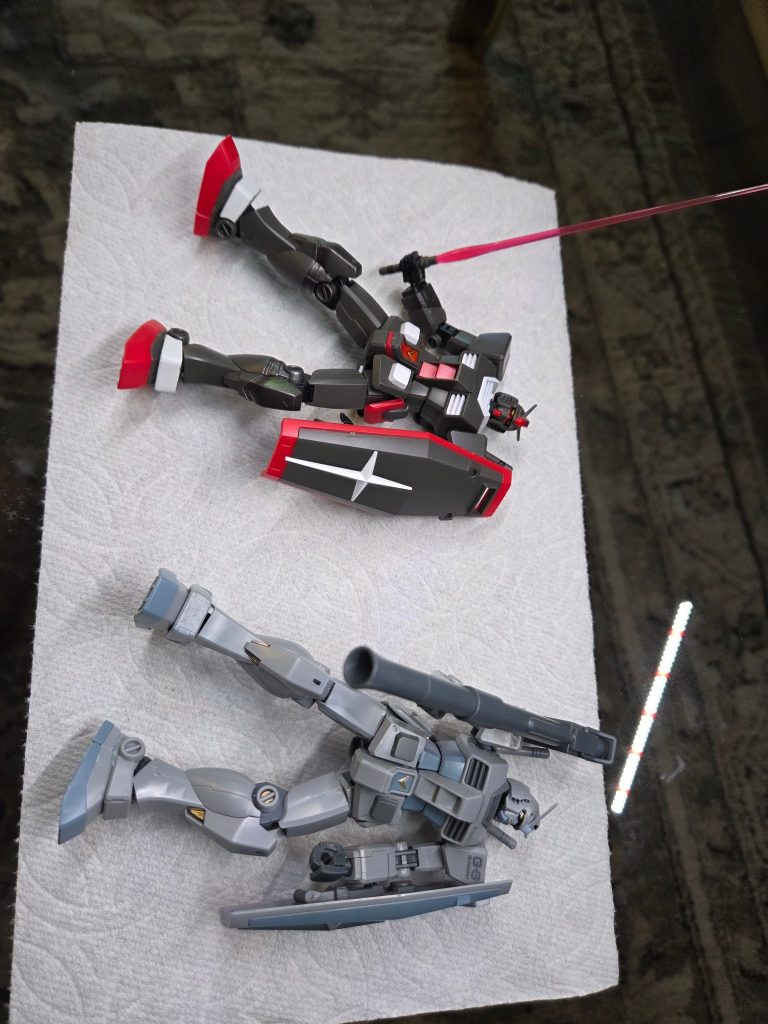 The G3 and ichiban kuji , they both look a bit bland on display so I am combining them.
