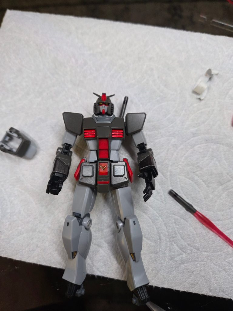 Painted abdomen grey and chest vents red.&nbsp;