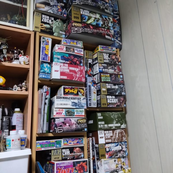 次の作品はどうしようかなぁ。