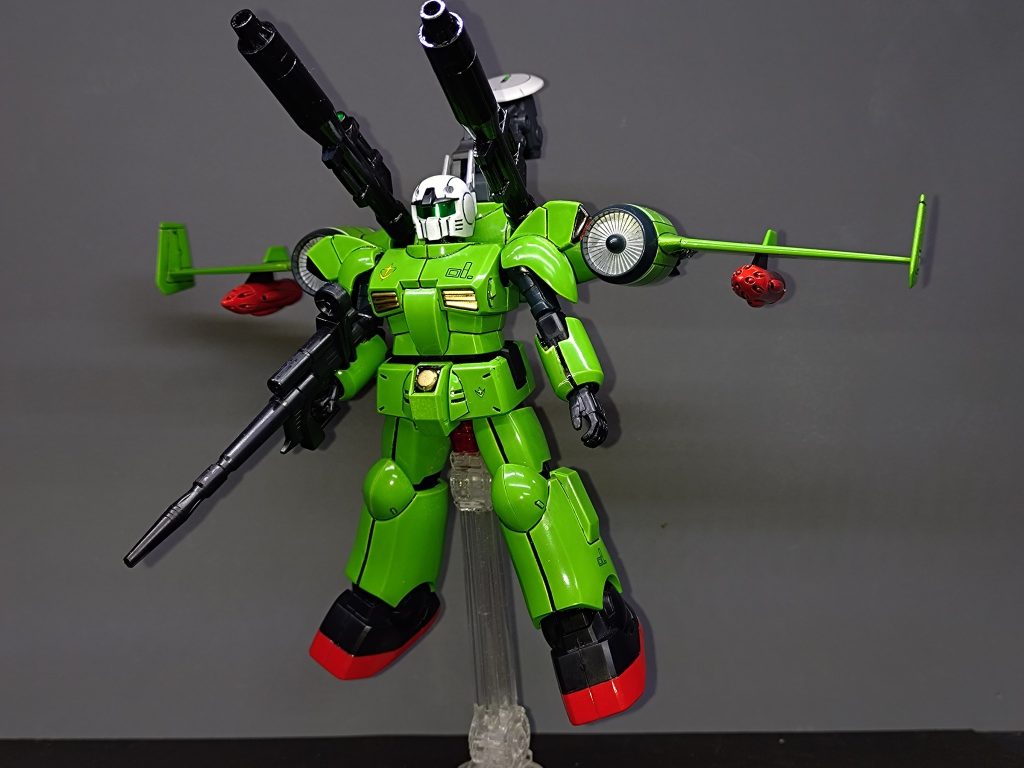 という事でガンキャノン飛行試験型を製作しました。コンセプトも何もたまたまドラグナー2カスタムが安く手に入ったので、まんま付けました(笑)