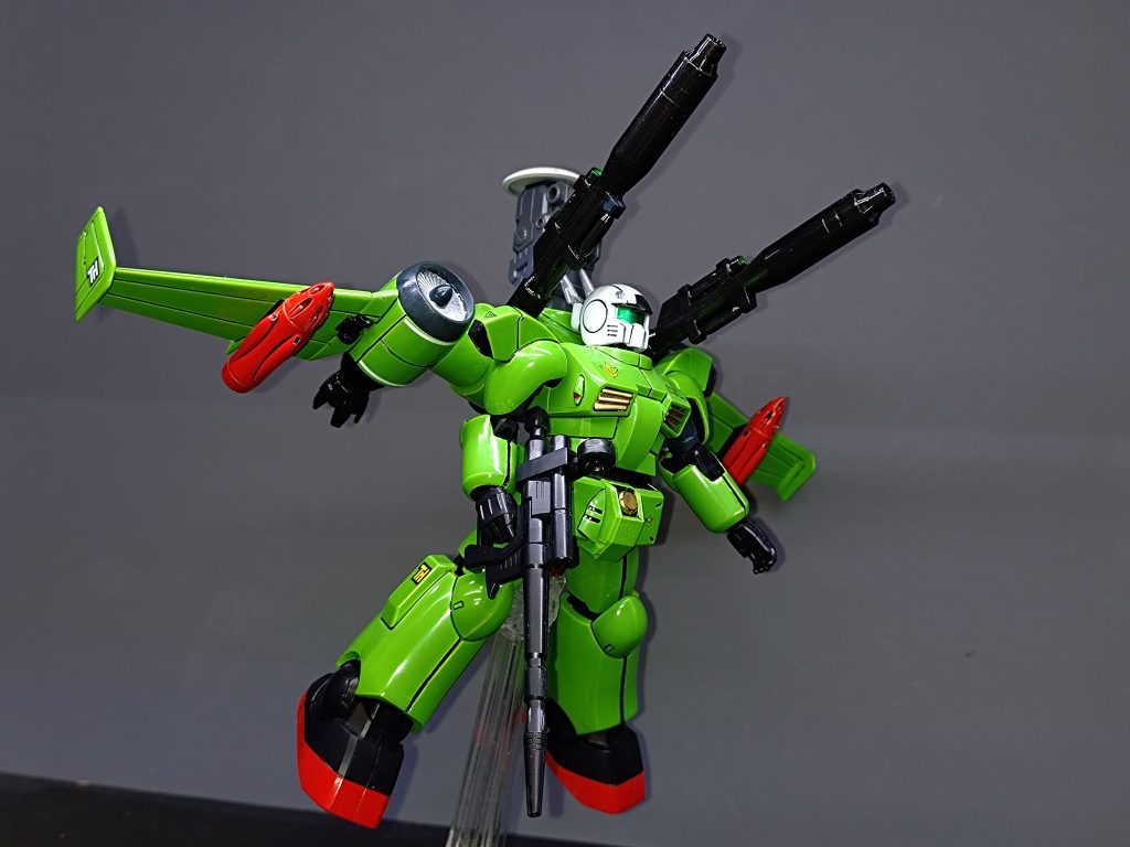 ガンキャノンはHGUC001を使用。キャノン砲欠けの中古セール品でしたので安く買えました。D-2は一部組立されていて安売りされていました。