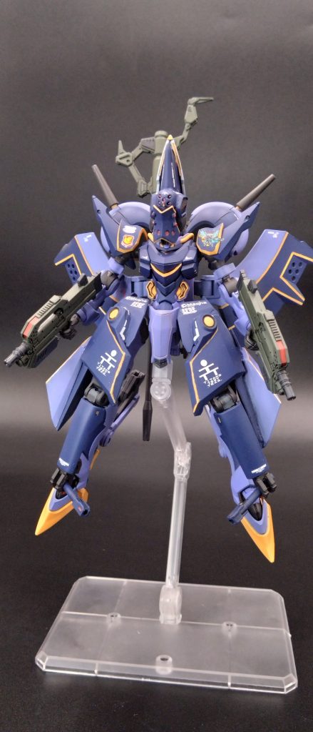 俺GQuuuuuuXMSVティターンズ製量産先行型可変MS　PRX-139　Y/C　クラックス　ヤザンカスタム武装AE・ヤシマ共同試作ビームアサルトライフル×2ビームソード×2AE・ヤシマ共同試作フェダーイン・ライフル背部メガ粒子砲×2脚部クローアーム×2腰部拡散ビーム砲腰部隠し腕マニュピレーター×２頭部高収束型ハイメガ粒子砲