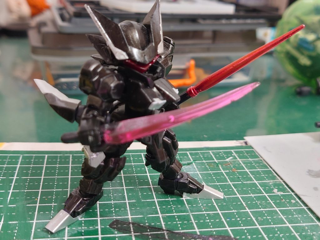 武装はシンプルにビーム刀とサーベル。近づいて斬るべし(⁠.⁠&nbsp;⁠❛⁠&nbsp;⁠ᴗ⁠&nbsp;⁠❛⁠.⁠)