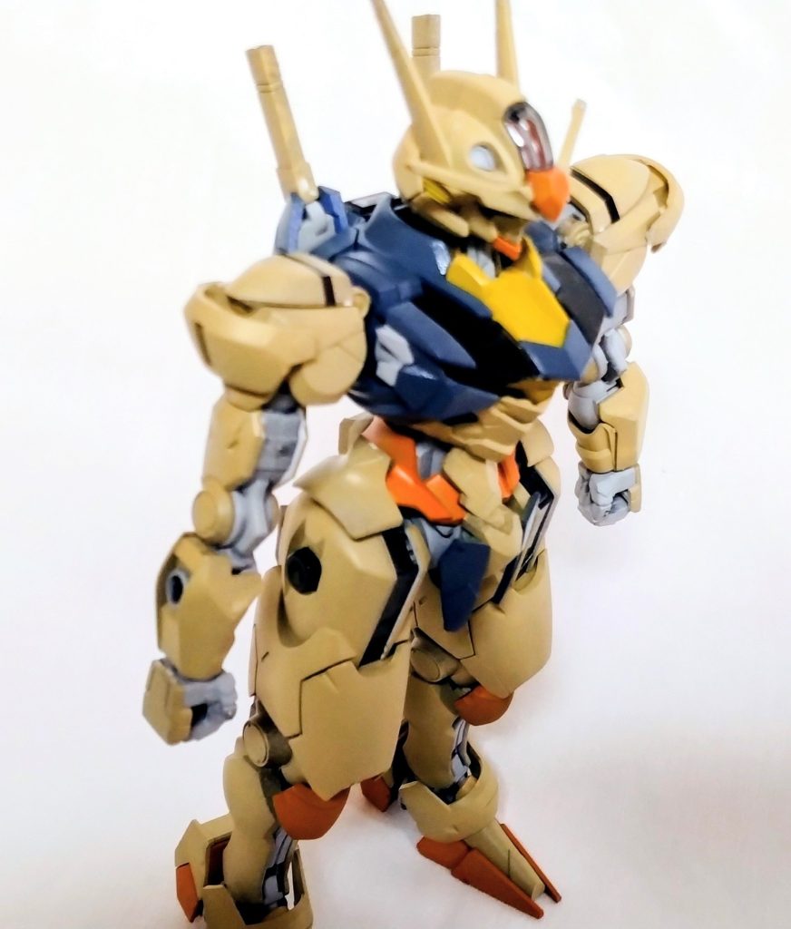 色のイメージが違って、3回塗り直しましたアースカラーにしてみたく、なんのキットにするか迷いましたが、お気に入りのエアリアルにしました