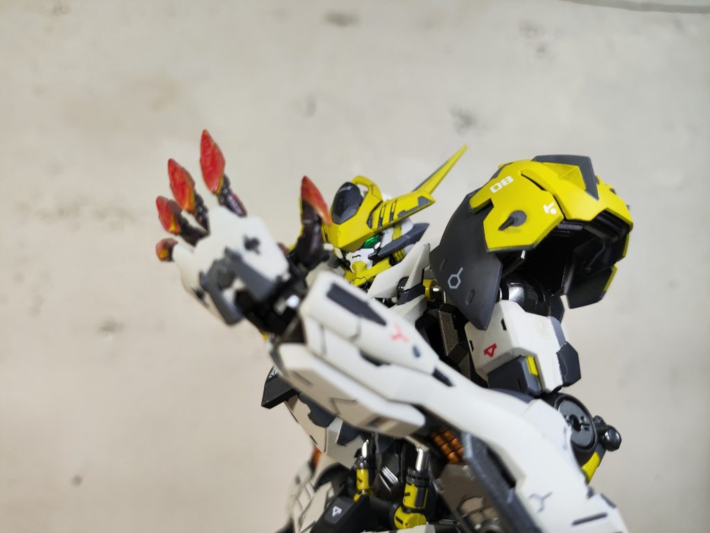 MG ガンダム・バルバトスルプス（ラヴィッド・ウルヴァリン・エディション）–3枚目/制作者：自由のフレーム