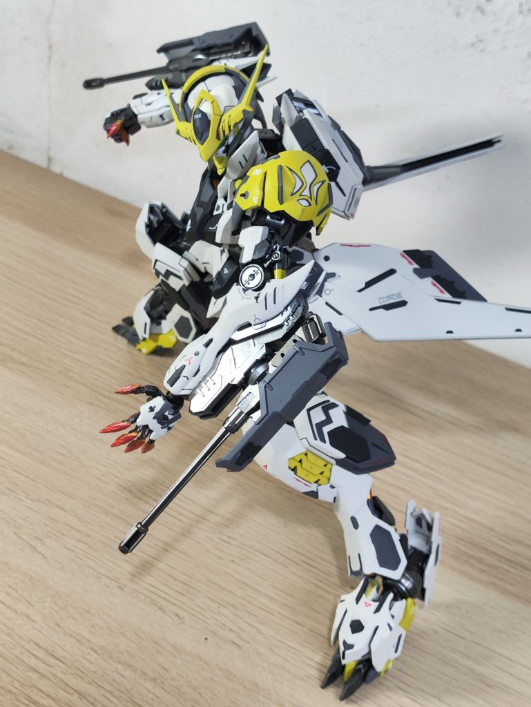 MG ガンダム・バルバトスルプス（ラヴィッド・ウルヴァリン・エディション）–3枚目/制作者：自由のフレーム