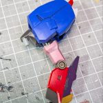 ニューガンダムの肩装甲をSガンダムのものに換装。かなりいろいろ削り倒しましたww[…]