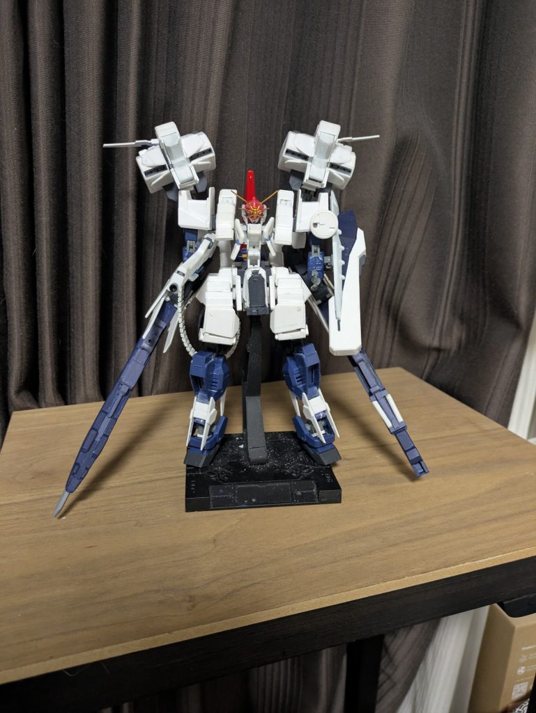 最初はTR-6とアドバンスド・ヘイズルをミキシングすれば良いかな？と思ったのですが結局手足以外スクラッチになってしまいました(；´Д｀)