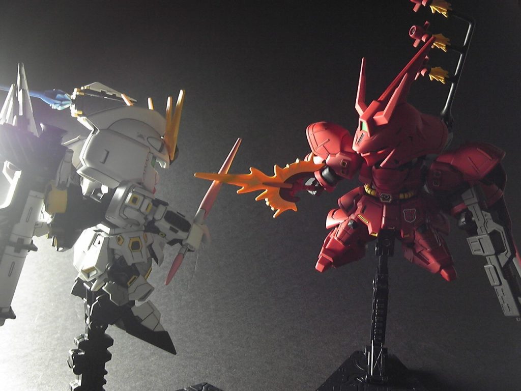 おまけ①　SD BB戦士のνガンダムとサザビーマイページの壁紙に使っている写真の元画像です。