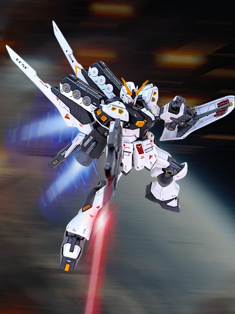 ということで、量産型vガンダムです(gundam-kao6)やはりアムロにはvガンダム系に乗って欲しいという願望もありますし、天才メカニックのアストナージが生き残って魔改造を施すというのもロマンを感じますが(iori_sei)