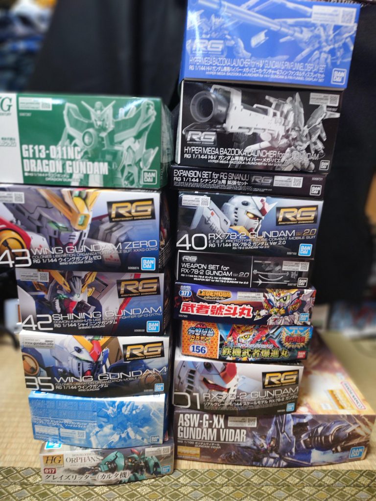 作品名：ざっくり今の積みプラです。<p>三国創傑伝とワールドヒーローズもありますが、 ざっくり今の積みプラです。</p>
