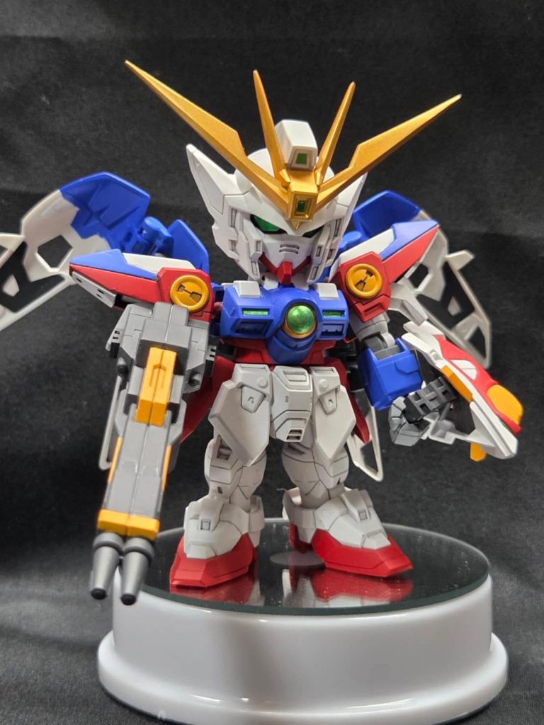 アンテナと耳？は延長シャープ化ショルダーアーマーは白い蓋？がなかったので追加ショルダーアーマー内のスラスターカバー？も追加