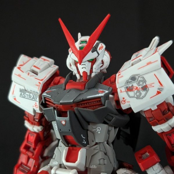 ＲＧ ガンダムアストレイ　レッドフレーム